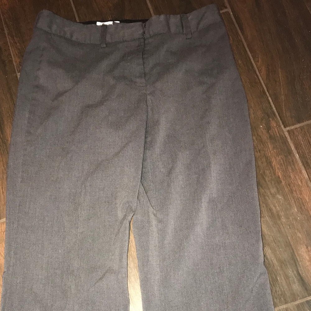 Wide leg Isaac Mizrahi size 4 slacks